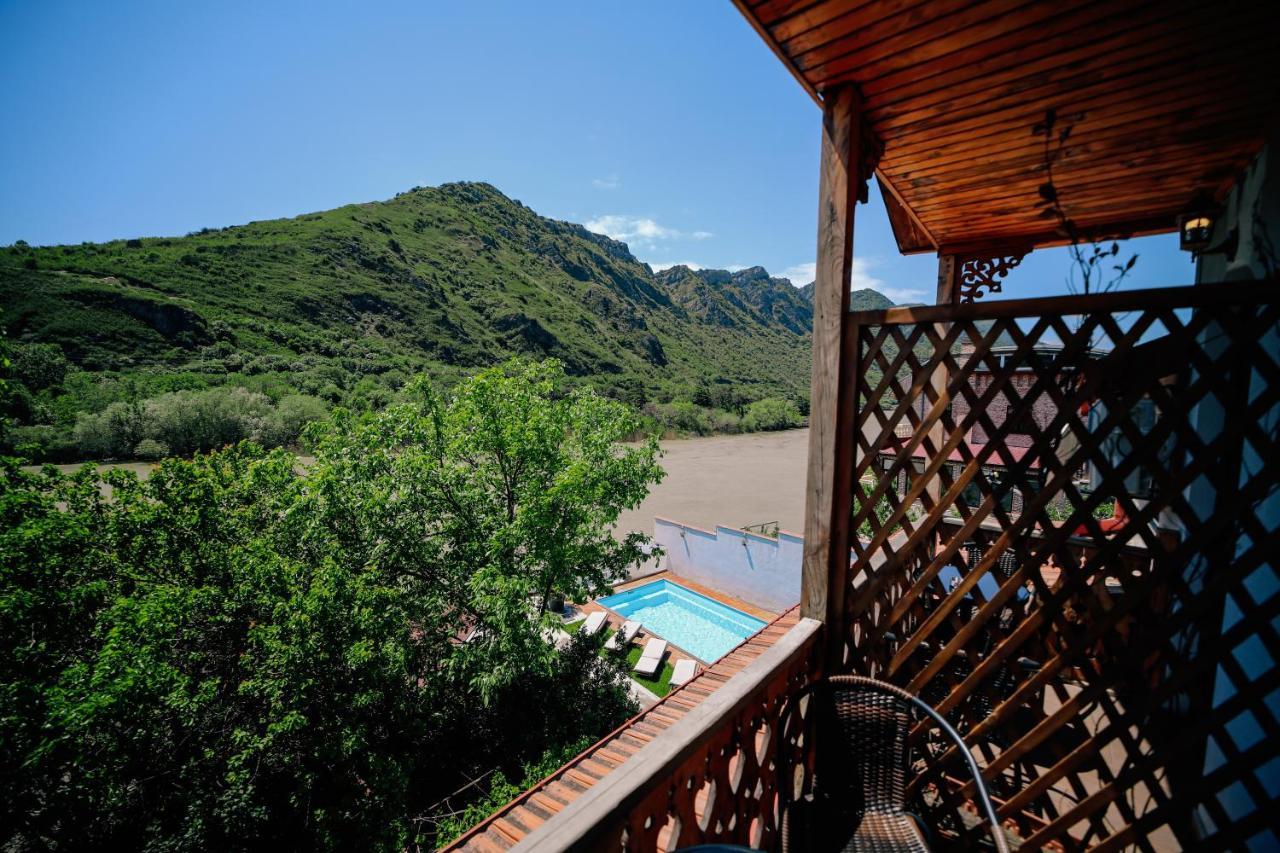 River Front Mtskheta Ngoại thất bức ảnh
